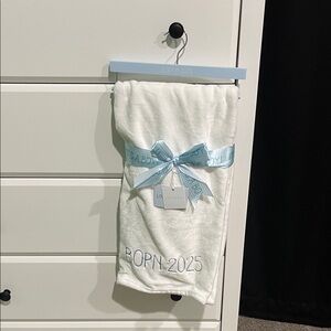 Plush White Baby Blanket BRAND NEW